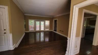 Main picture of 5005 Johns Creek Ct