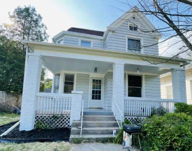 Main picture of 2236 Kinzie Ave