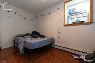 Main picture of 156 Amory St