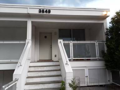 Main picture of 3649 Keswick Rd