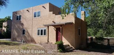 Main picture of 12 Camino del Campo Santo