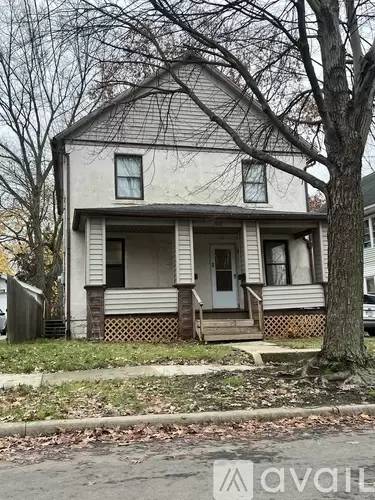 Main picture of 2167 15th St SW