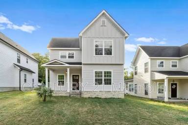 Main picture of 302 Dorn St