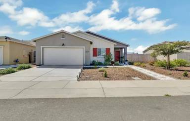 Main picture of 10132 Rose Ave