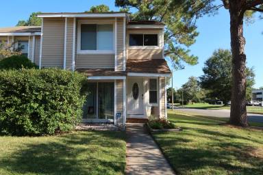 Main picture of 3600 Chase Ct