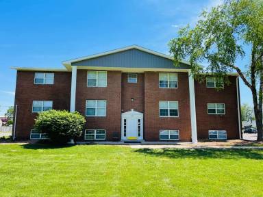Main picture of 3004 S 4th St
