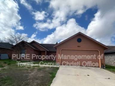 Main picture of 2805 Summer Ridge Dr