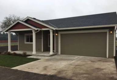 Main picture of 15180 SE String Town Rd