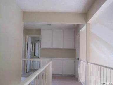 Main picture of 709 E Jackson St