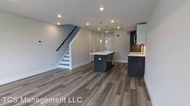 Main picture of 2345 N 6th St