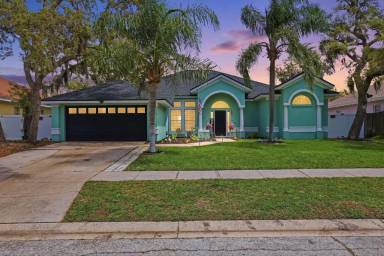 Main picture of 10434 Nightengale Dr