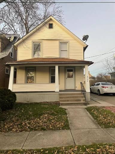 Main picture of 4704 Behrwald Ave