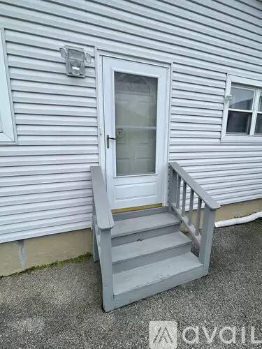 Main picture of 836 Windmill Ave
