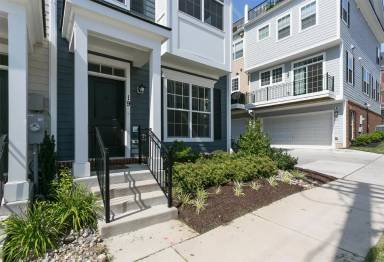 Main picture of 19 Willow Ave