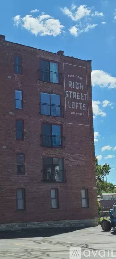 Main picture of 432 E Rich St