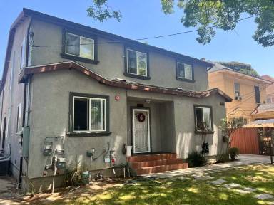 Main picture of 145 E 36th St