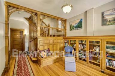 Main picture of 1135 N Corona St