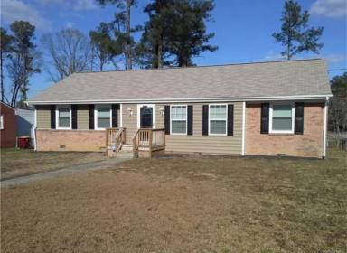 Main picture of 2147 Walton St