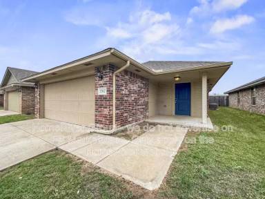 Main picture of 1707 Everglade Ct