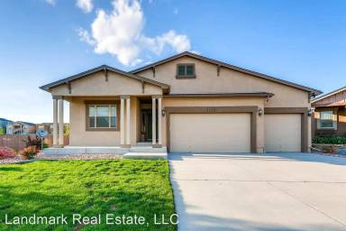 Main picture of 5258 Monarch Crest Way