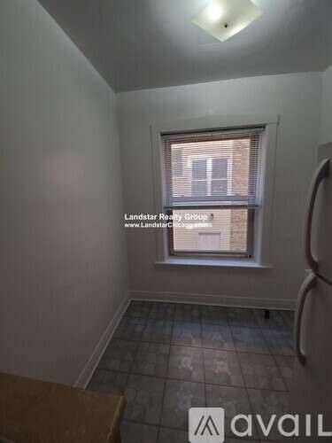 Main picture of 1421 W Farwell Ave