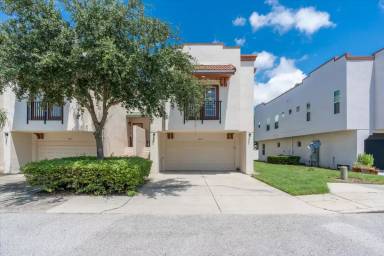 Main picture of 3625 Bay Heights Way
