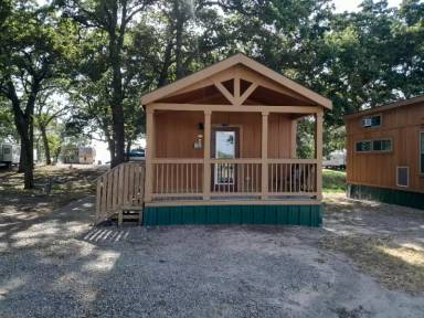 Main picture of 10283 McKenzie
