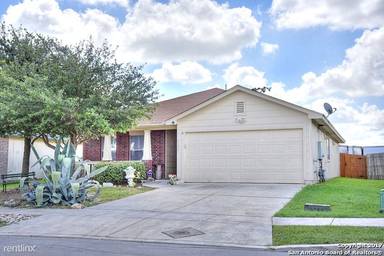 Main picture of 8819 Trumpet Cir