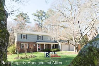 Main picture of 125 Jade Cove Dr