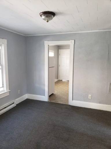 Main picture of 415 Cayuga St