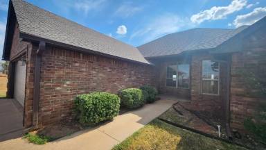 Main picture of 75 NE Lily Lamb Rd