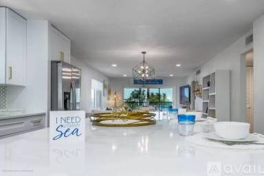 Main picture of 5600 Beach Way Dr