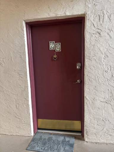 Main picture of 3802 N Lake Dr