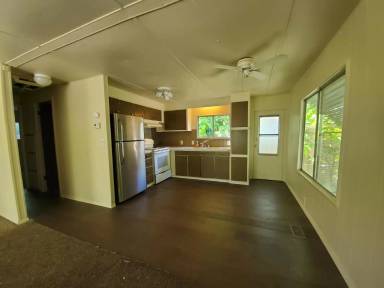 Main picture of 250 N Eagle Rd