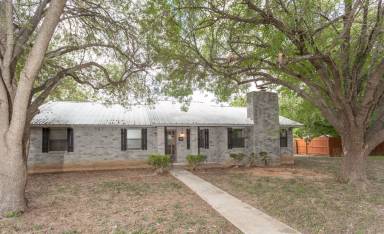 Main picture of 1507 30th St