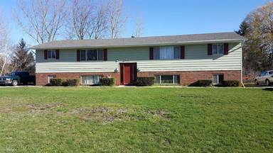 Main picture of 6491 Martinie Dr