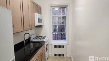 Main picture of 111 23 76 Rd