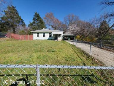 Main picture of 3609 Cornell Blvd