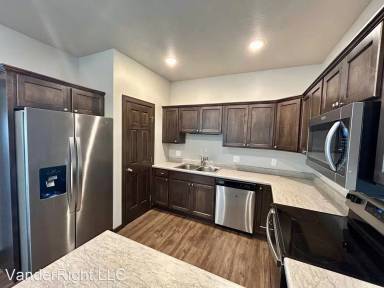 Main picture of 5524 S Seville Pl
