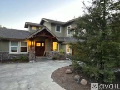 Main picture of 1320 Montclaire Way