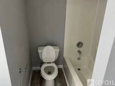Main picture of 3375 SW 4th Ave