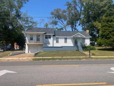 Main picture of 1413 N Pine St