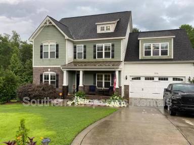 Main picture of 104 Valley Pines Cir