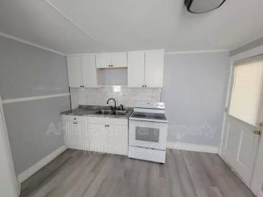 Main picture of 426 S Beaumont Ave