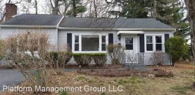 Main picture of 13 Parkwood Dr