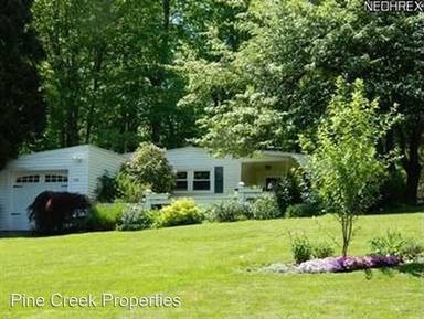 Main picture of 17070 Maple Dr