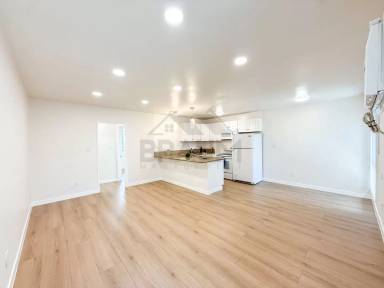 Main picture of 5611 Fulcher Ave