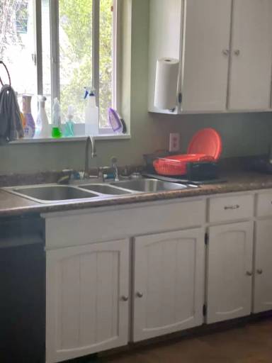Main picture of 2097 Ellis Way