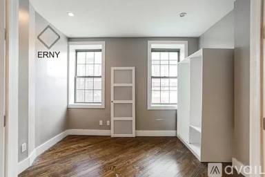 Main picture of 194 Rockaway Ave