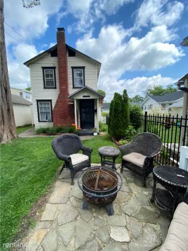 Main picture of 1605 Sunset Ave